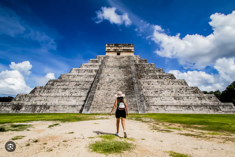 The Six Biggest Reasons So Many Americans are Moving to Mexico